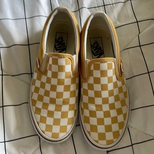 Size 7 yellow checkered vans